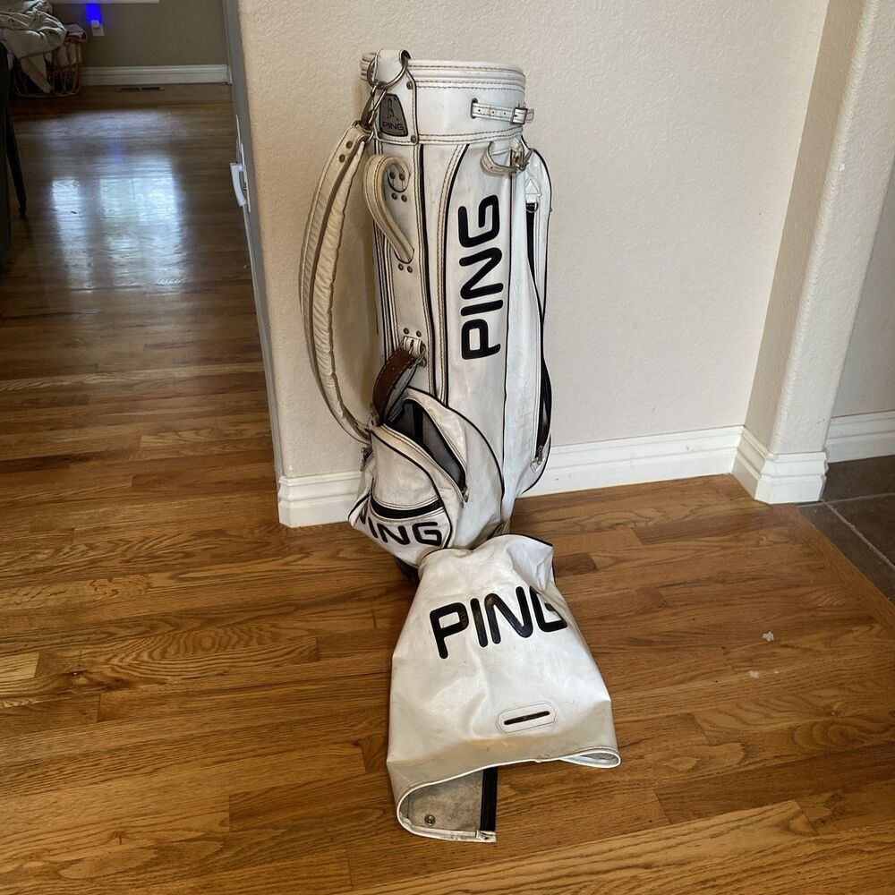PING White Staff Golf Bag Black Trim Shoulder Strap W/ Raincover